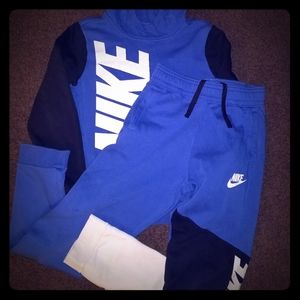 Nike Sweat Suit - boys large 12/14